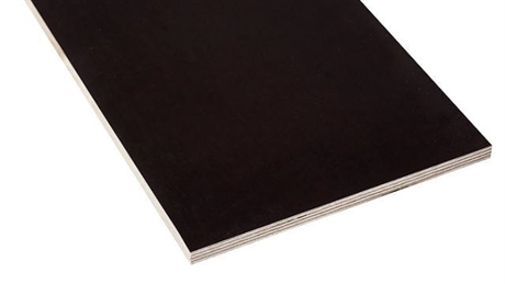 Formplywood 12*3000*1500 ark, mörkbrun med skiktade kanter mot vit bakgrund.