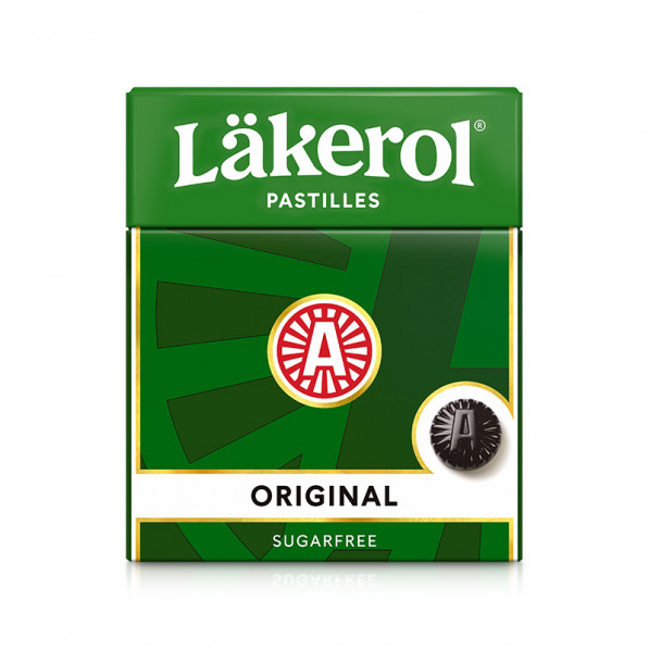 Läkerol originalförpackning, grön med sockerfri etikett och en svart pastill på framsidan.