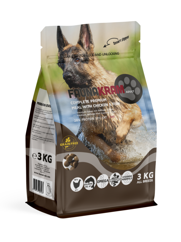 Faunakram 3 kg premiummåltid med kyckling och fisk, i en påse med en bild på en schäferhund.