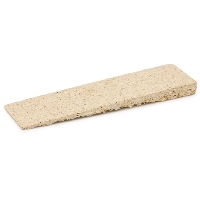 En platt, rektangulär BYGGKIL 13MM SPÅN SB 10 BÅREBO på vit bakgrund.