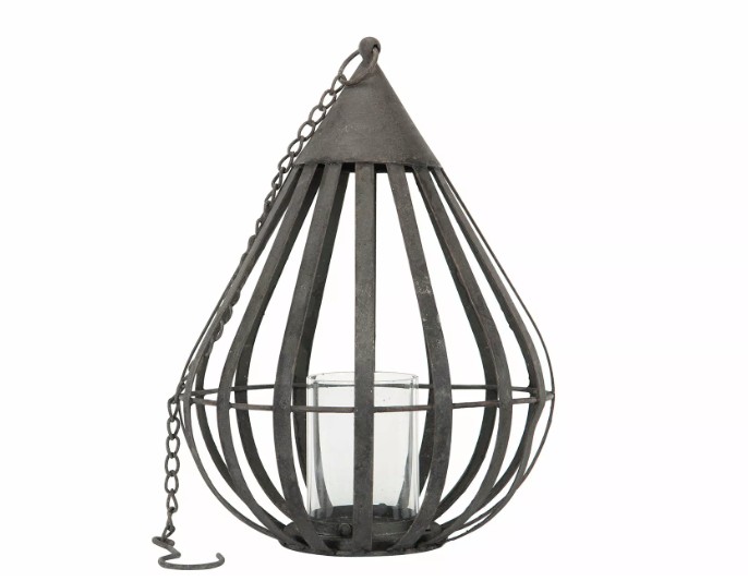 Lykta Droppe Kedja Metall: svart droppformad lykta med kedja och ljushållare av glas inuti.