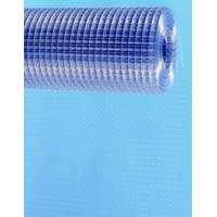 SVETSAT NÄT 500X19X19-1,0 25M rulle med blått nät mot ljusblå bakgrund.