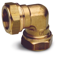 Vinkelrörskoppling i mässing med gängade anslutningar i båda ändar.