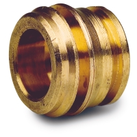 FÖRMINSKNINGSSET 15X12 SB BÅREBO mässingsinsats med spår och ihåligt centrum, vinklad vy.