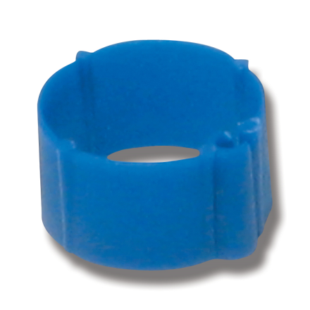 En liten blå plastring med räfflor och en öppen lucka på ena sidan.