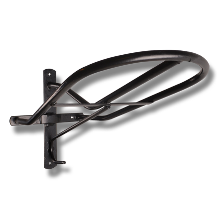 SADELHÄNGARE cykelställ, svart metall, väggmonterat med böjt stöd och två fästpunkter.