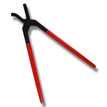 NITTÅNG svart tång med röda handtag, isolerad mot en vit bakgrund.