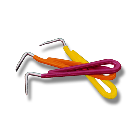 Tre Hovkrats Neonmix fästingverktyg i plast med metallspetsar överlappar varandra på en vit bakgrund.