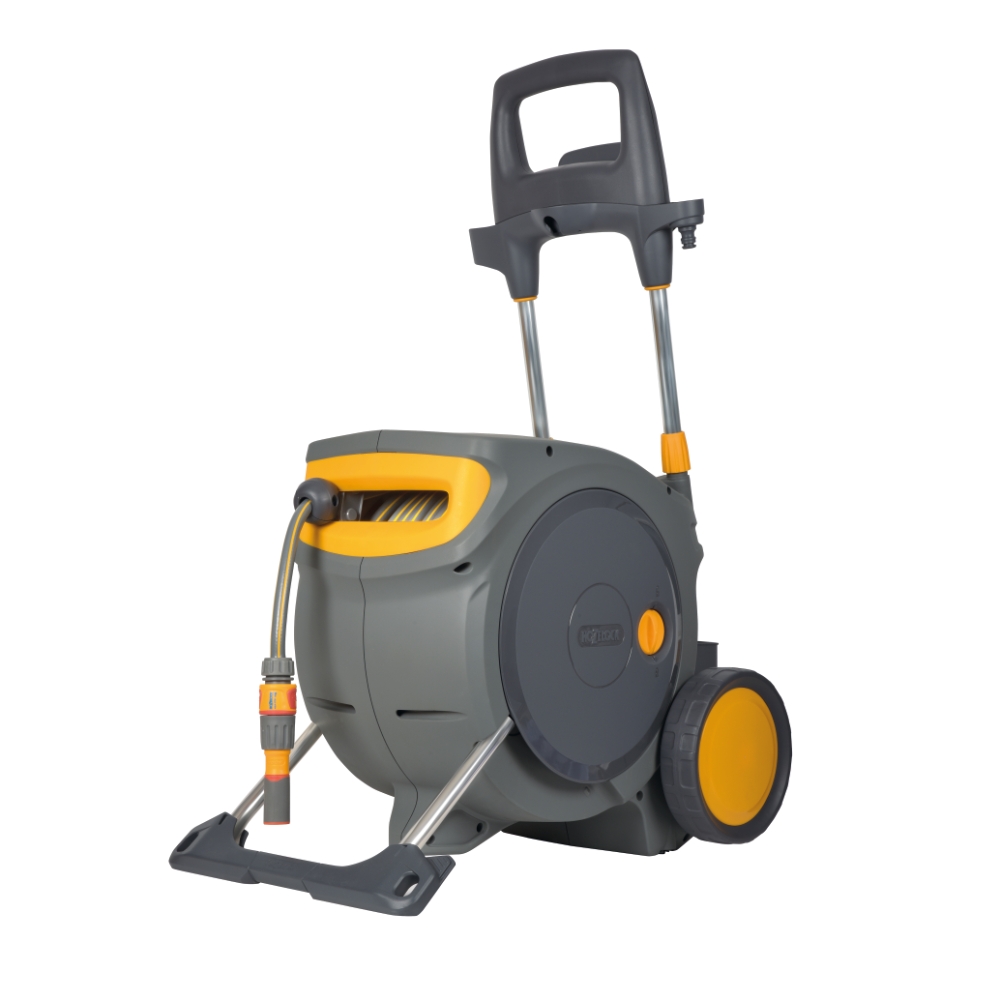 Slangvagn auto grå och gul slangrullarvagn med hjul och handtag.