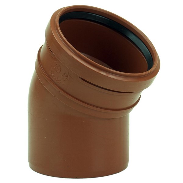 BÖJ MARK 110X30° GRADER PP-röranslutning med svart gummipackning.