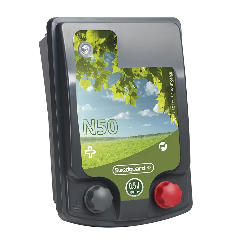 Svart ELAGGREGAT + B300 INKL NÄTADAPTER med framsidesetikett med naturmotiv och N50-etikett.