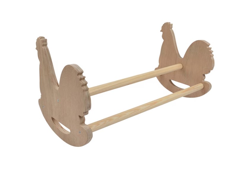 Kyckling-gunga i trä: Träram med tuppformade ändar och två anslutande pluggar.