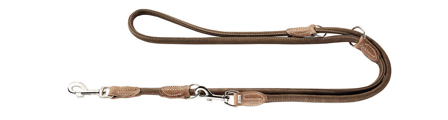 HUNTER Round & Soft Hunting koppel brun liggande platt mot en vit bakgrund med clips och öglor.