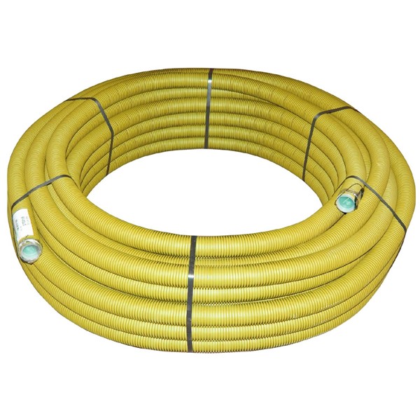 En 50 m gul KABELRÖR korrugerad rörspiral med dragvajer, säkrad med svarta band.