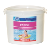 Vitt badkar märkt pH minus med bild av ett barn i en pool på framsidan.