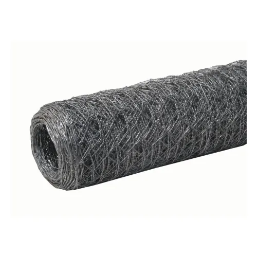 Sexkantsnät galvat 50m, 900x25x0,7mm rulle på en slät vit bakgrund.