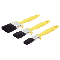 Tre inomhuspenslar (25, 35, 50 mm) från PENSELSET INOMHUS BASIC, sorterade efter storlek.