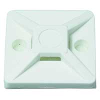 Kvadratiskt kabelbandsfäste i vit plast med två skruvhål och en X-formad design.