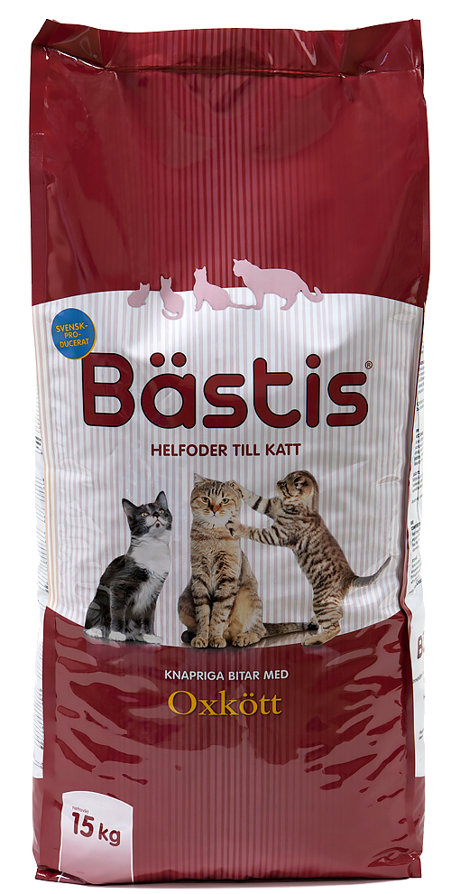 Röd och vit påse Bästis kattmat med bilder på tre katter, 15 kg, smak av oxkött.