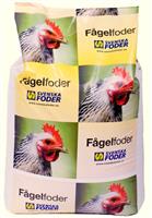 En 15 kg påse Fågel Maxi fågelfoder med en bild på en kyckling och den svenska texten "Fågelfoder".