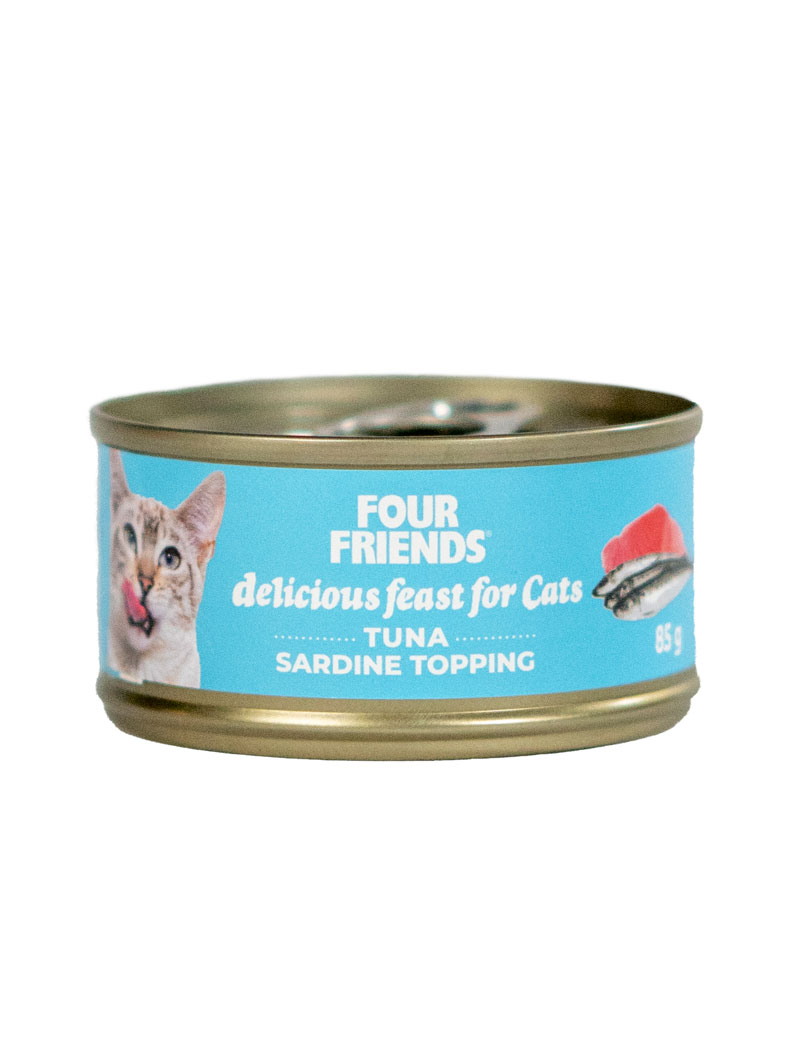 Four Friends Tuna & Sardine 85g kattmatsburk med en kattbild på etiketten.