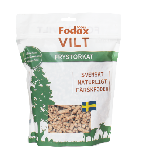 Påse Fodax Vilt - Frystorkad 300g kattmat med svensk flagga och djursilhuetter.