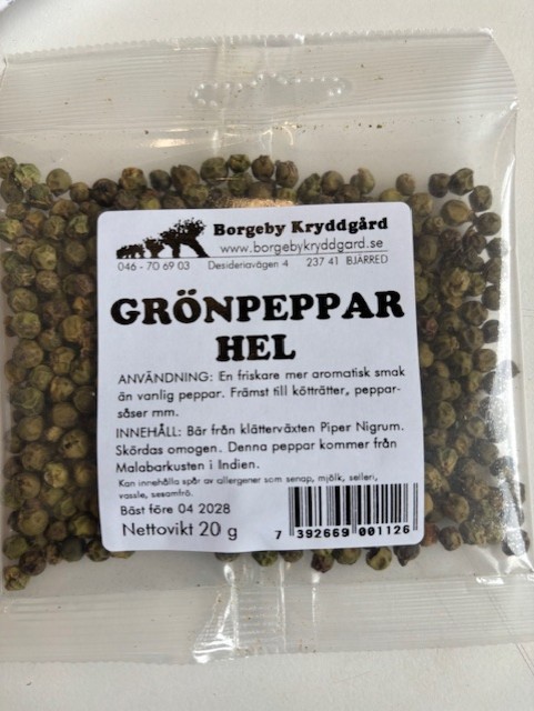 En genomskinlig påse Grönpeppar HEL 20g med svensk etikett och instruktioner.