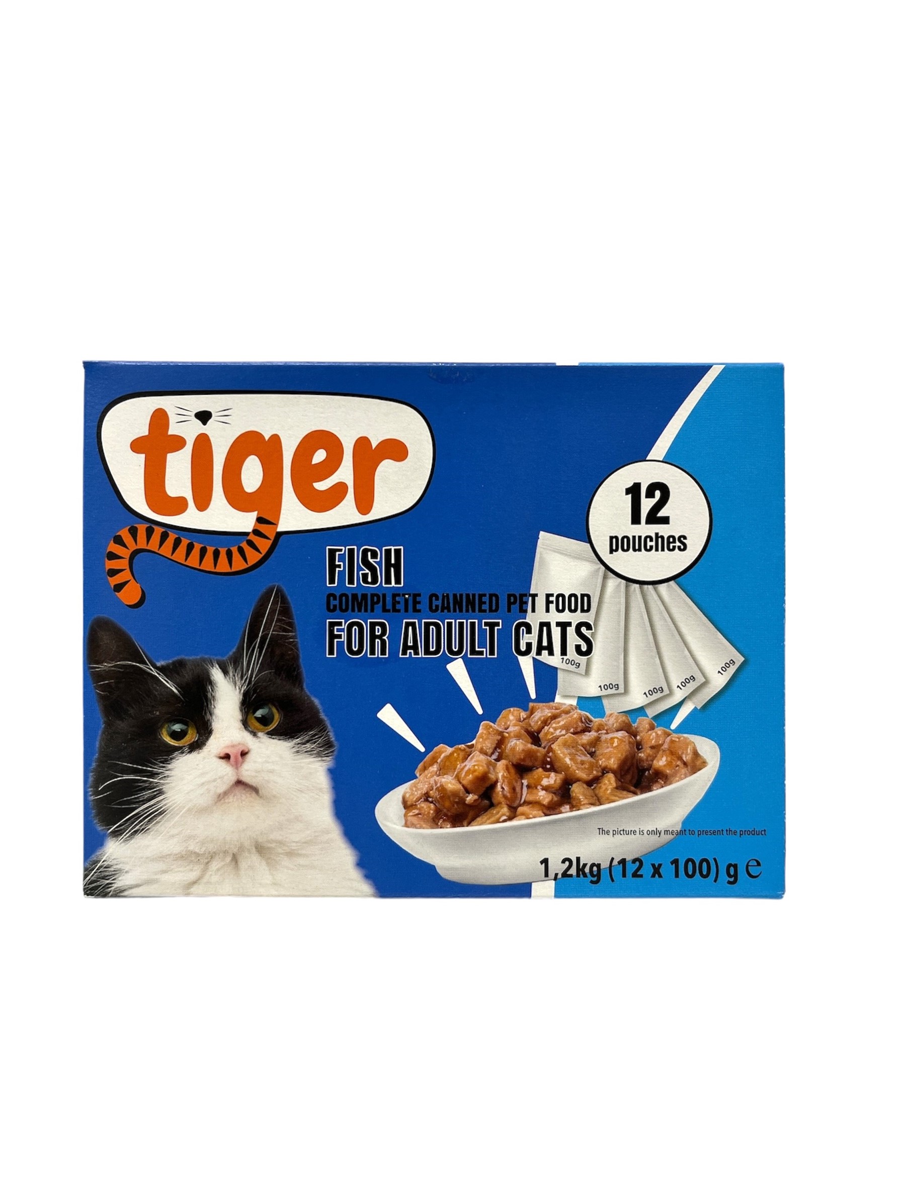 Blå ask med Tiger Kattmat Fisk 12x100g, med en svartvit katt och matskål.