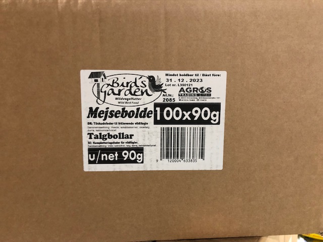 Etikett: Talgbollar utan nät 100pack - 100 x 90g fettkulor för trädgårdsfåglar.