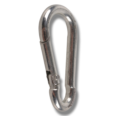 KARBINHAKE är en karbinhake i silverfärgad metall med en fjäderbelastad grind.