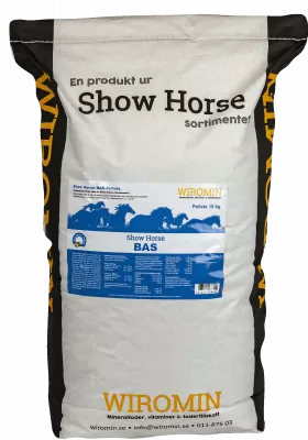 Show horse bas pellets 18kg från Wiromin, svensk märkning med hästsiluett.