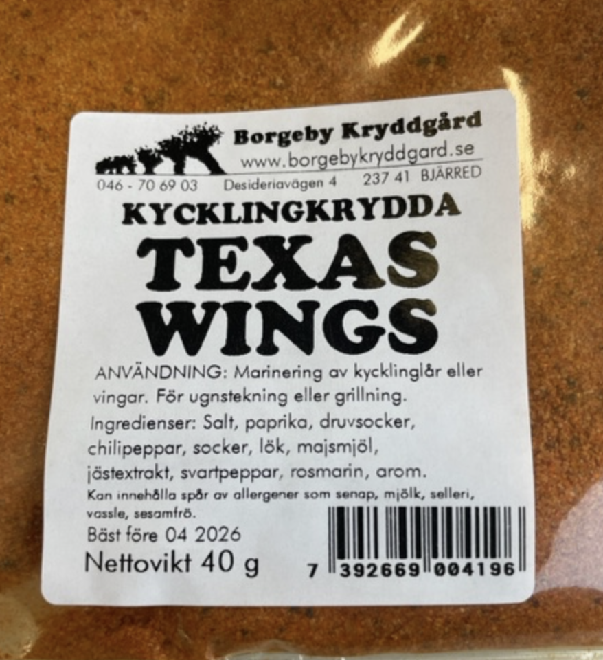 En 40g KYCKLINGKRYDDA TEXAS WINGS kryddmix med svenska ingredienser och instruktioner.