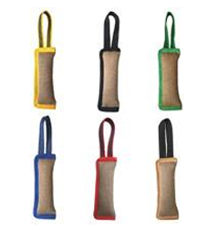 Six Dog Bite Pillow 20X8cm med handtag i olika färger mot vit bakgrund.