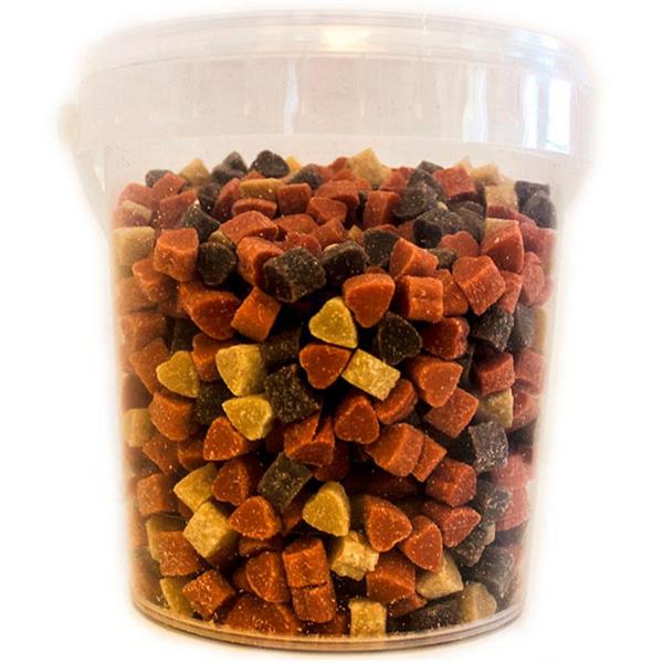 Sjöbogården HINK godis små hjärta 500g-klar hink med färgglada, hjärtformade gummis.